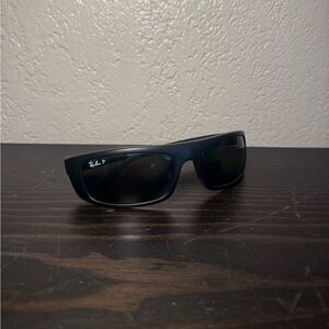 Ray-Ban Dark Frame Sunglasses